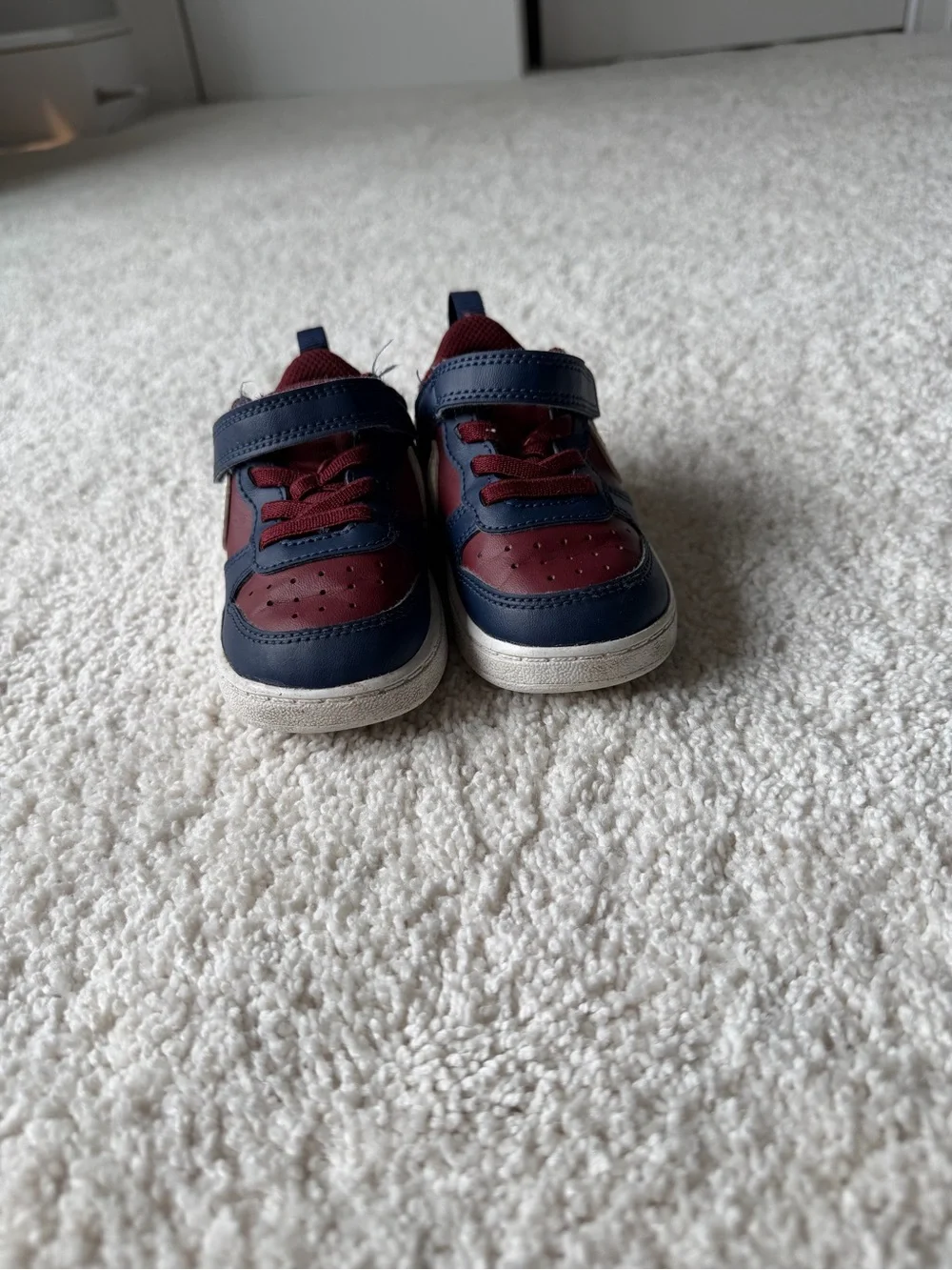 Nike classic low